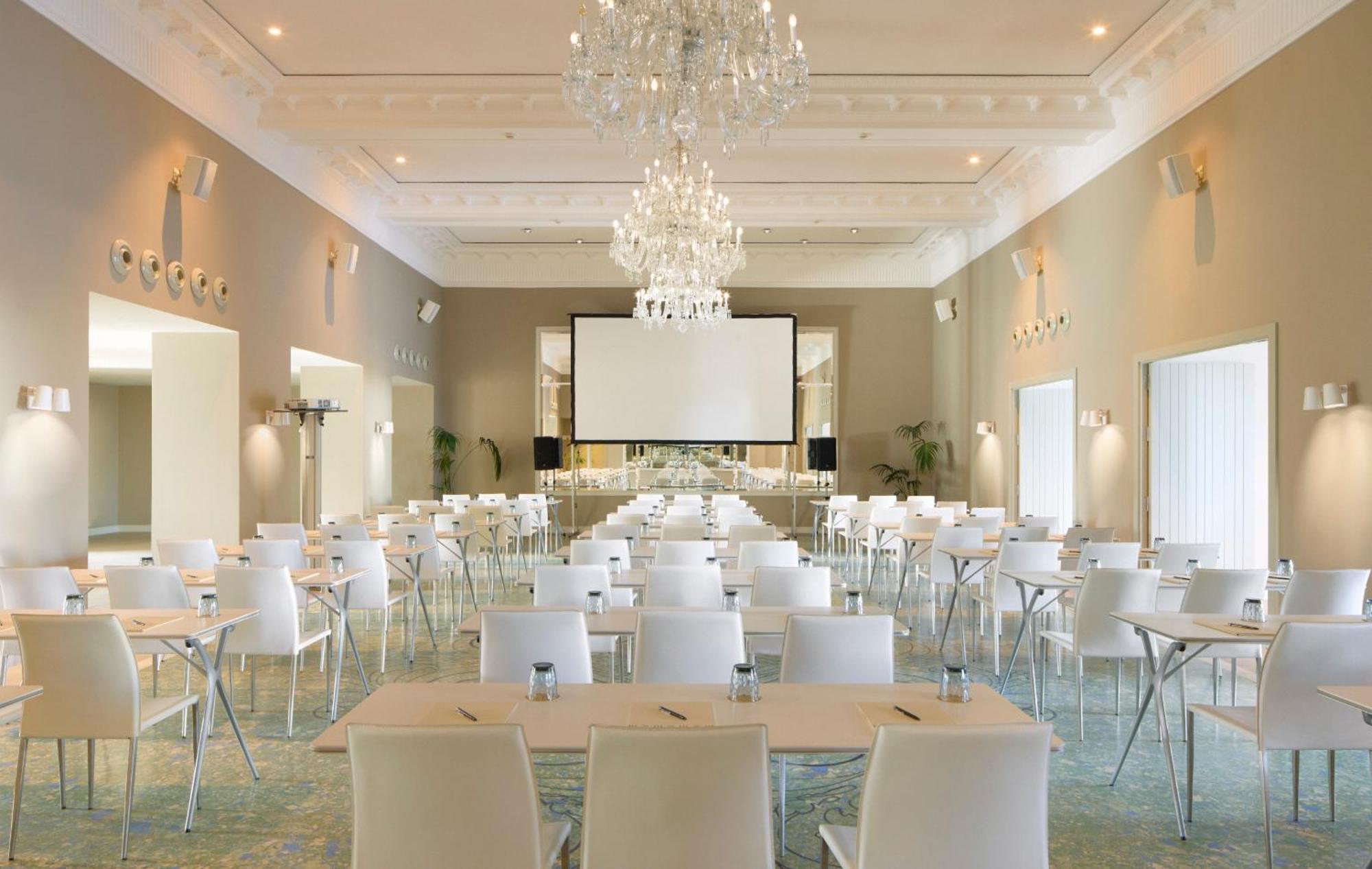 Hotel Me Sitges Terramar Exteriér fotografie The ballroom